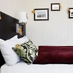 Sostrene Storaas Ξενοδοχείο 3*