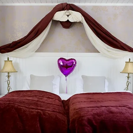 Sostrene Storaas 호텔